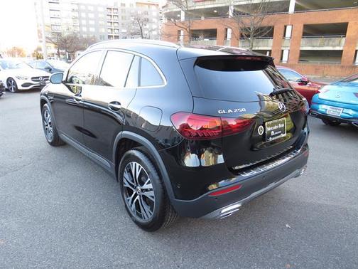 2025 Mercedes-Benz GLA 250 4MATIC