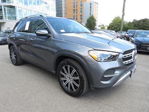 2025 Mercedes-Benz GLE 450e 4MATIC