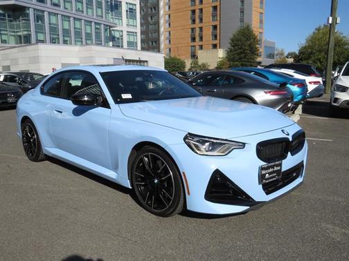 2025 BMW M240 i xDrive