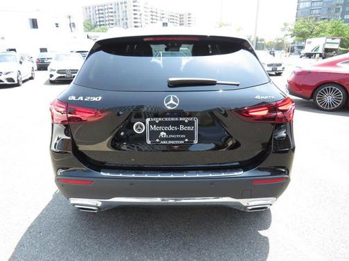 2025 Mercedes-Benz GLA 250 4MATIC