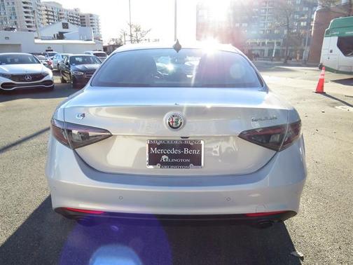 2024 Alfa Romeo Giulia Ti