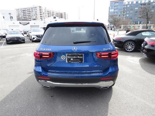 2024 Mercedes-Benz GLB 250 4MATIC