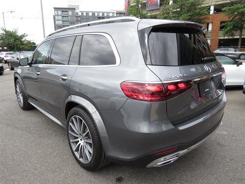 2025 Mercedes-Benz GLS 450 4MATIC