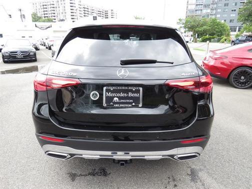 2025 Mercedes-Benz GLC 350e Base