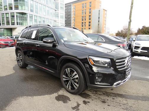 2025 Mercedes-Benz GLB 250 4MATIC