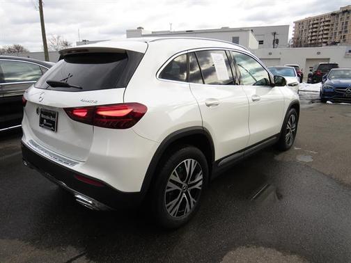 2025 Mercedes-Benz GLA 250 4MATIC