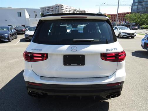 Polar White 2024 Mercedes-Benz AMG GLB 35 4MATIC