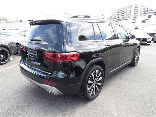 2022 Mercedes-Benz GLB 250 4MATIC