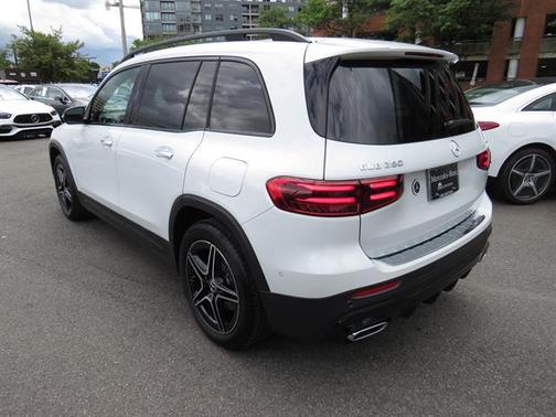 2024 Mercedes-Benz GLB 250 4MATIC