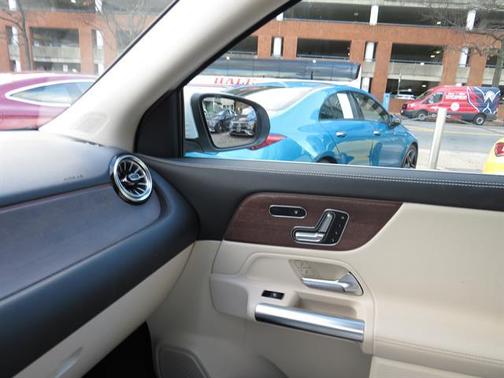 2023 Mercedes-Benz GLA 250 4MATIC