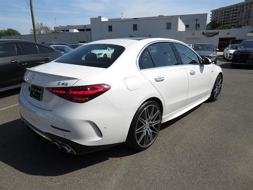 2023 Mercedes-Benz AMG C 43 4MATIC