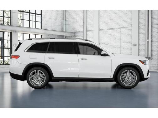 2025 Mercedes-Benz GLS 450 4MATIC