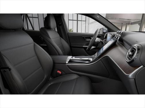 2025 Mercedes-Benz GLC 300 4MATIC