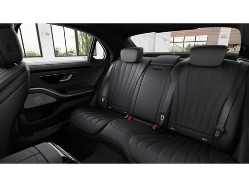 Obsidian Black Metallic 2026 Mercedes-Benz S-Class 4MATIC