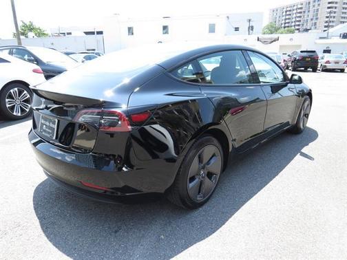 2023 Tesla Model 3 Standard Range