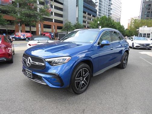 2025 Mercedes-Benz GLC 350e Base
