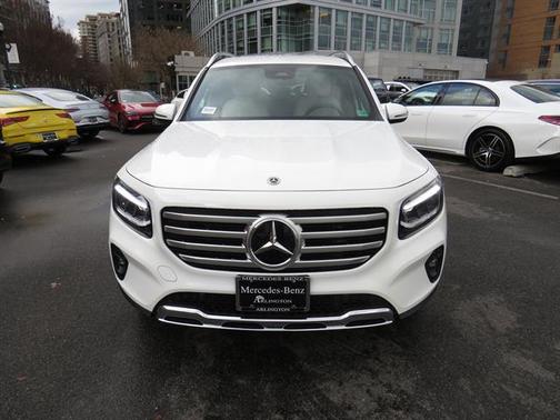 2025 Mercedes-Benz GLB 250 4MATIC