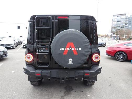 2025 INEOS Grenadier Fieldmaster