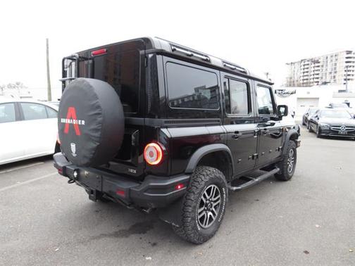 2025 INEOS Grenadier Fieldmaster