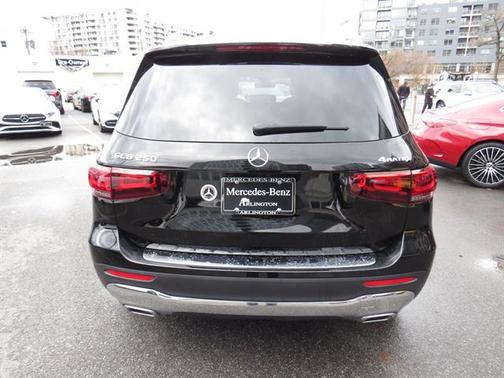 2023 Mercedes-Benz GLB 250 4MATIC