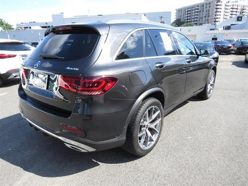 2022 Mercedes-Benz GLC 300 4MATIC