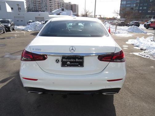 2022 Mercedes-Benz E-Class E 350