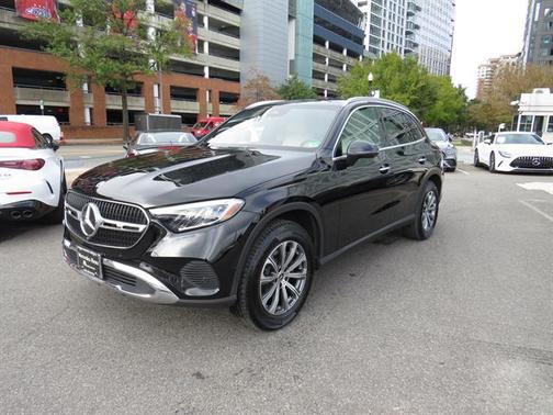 2025 Mercedes-Benz GLC 300 4MATIC
