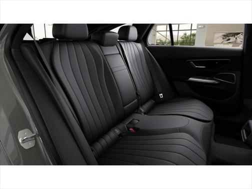 2025 Mercedes-Benz E-Class 4MATIC