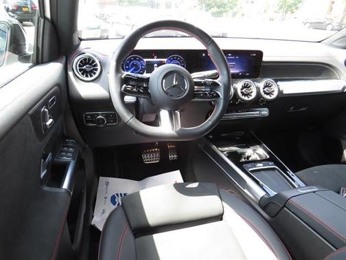 2024 Mercedes-Benz EQB 250 Base