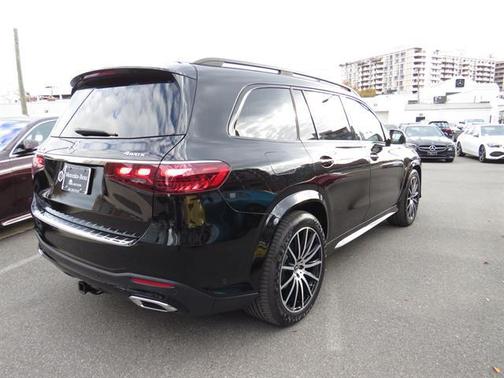 2025 Mercedes-Benz GLS 450 4MATIC