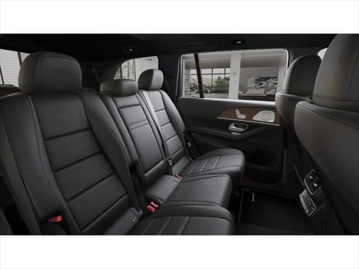 2025 Mercedes-Benz GLS 450 4MATIC