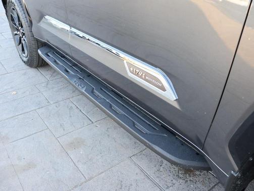 2025 Toyota Sequoia Base