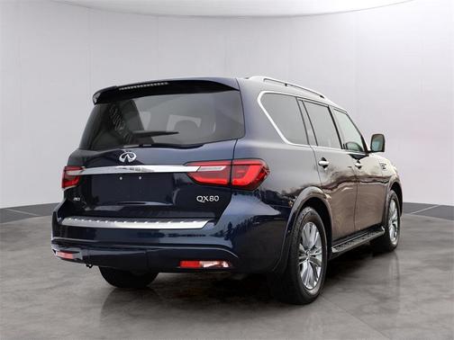 2021 INFINITI QX80 Luxe