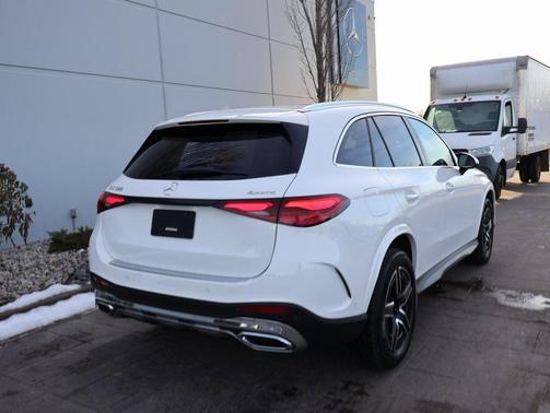2023 Mercedes-Benz GLC 300 4MATIC