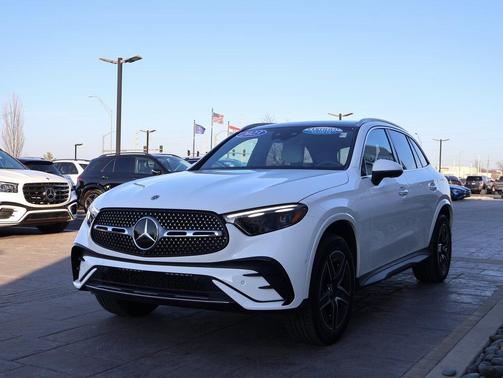 2023 Mercedes-Benz GLC 300 4MATIC