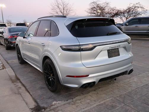 2023 Porsche Cayenne GTS