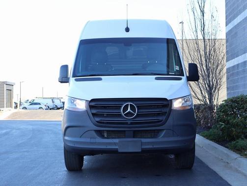 2024 Mercedes-Benz Sprinter 2500 Standard Roof