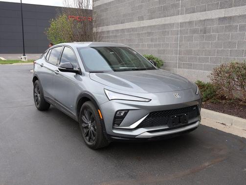 Moonstone Gray Metallic 2025 Buick Envista Sport Touring FWD