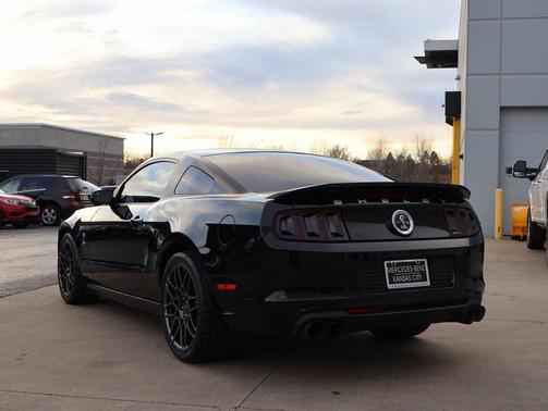 2013 Ford Shelby GT500 Base