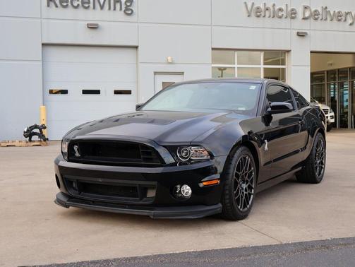 2013 Ford Shelby GT500 Base