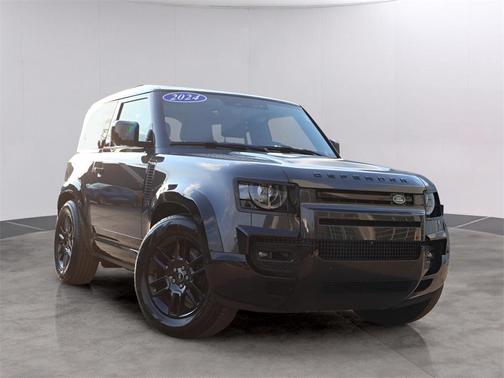 2024 Land Rover Defender 90 P400 X-Dynamic SE