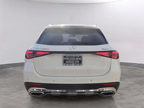 2025 Mercedes-Benz GLC 350e Base