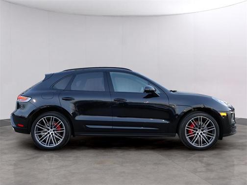 2025 Porsche Macan S