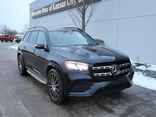 2022 Mercedes-Benz GLS 450 4MATIC