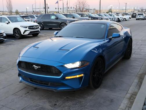 2019 Ford Mustang EcoBoost
