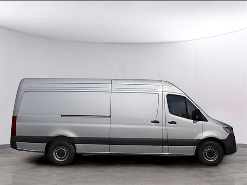 2024 Mercedes-Benz Sprinter 2500 Cargo 170 WB