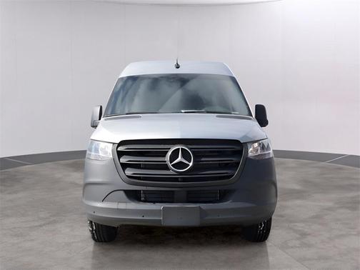 2024 Mercedes-Benz Sprinter 2500 Cargo 170 WB