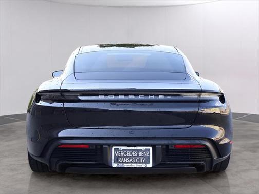 2022 Porsche Taycan Turbo S