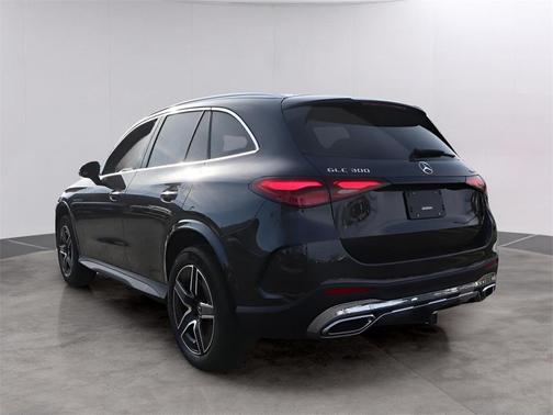 2026 Mercedes-Benz GLC 300 4MATIC