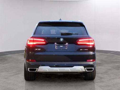 2022 BMW X5 PHEV xDrive45e